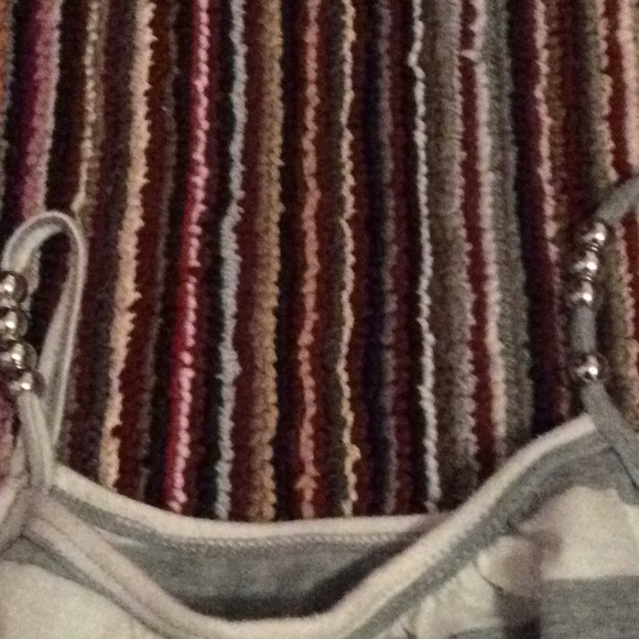 Tank - Picture 4 of 4